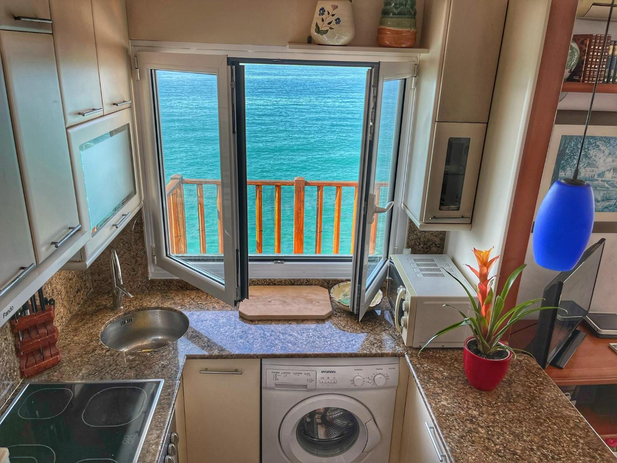 Apartamento En Acantilado Con Wifi Y Aire Acondicionado Sitges Eksteriør bilde